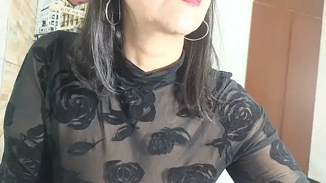 Amadamilf1980 Show in webcam