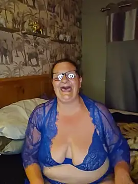 Chat XXX ao vivo de MissQueenBeex