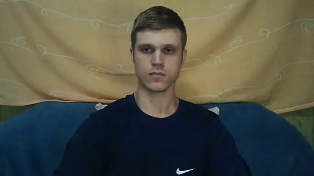 Show de NinhoMorango na webcam