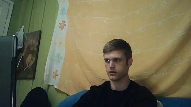 Show de NinhoMorango na webcam