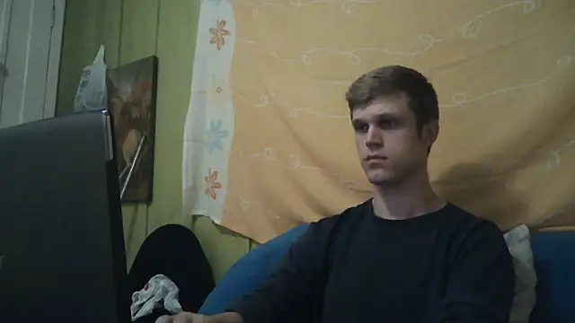 Show de NinhoMorango na webcam
