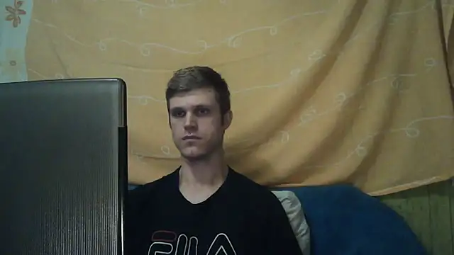 NinhoMorango – webcam-show