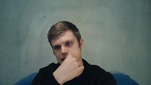 Show de NinhoMorango na webcam