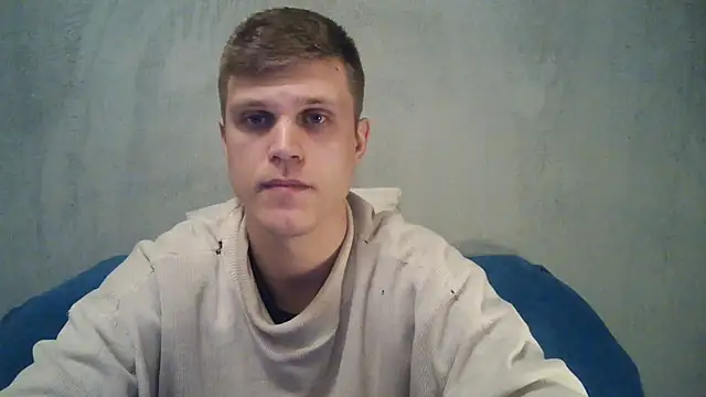 Show de NinhoMorango na webcam