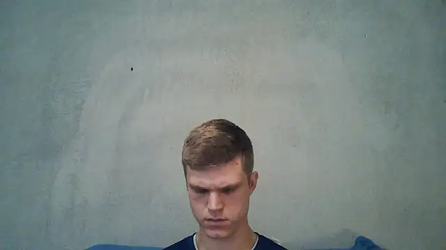 Show de NinhoMorango na webcam