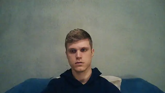 NinhoMorango Show in webcam