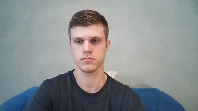 Show de NinhoMorango na webcam