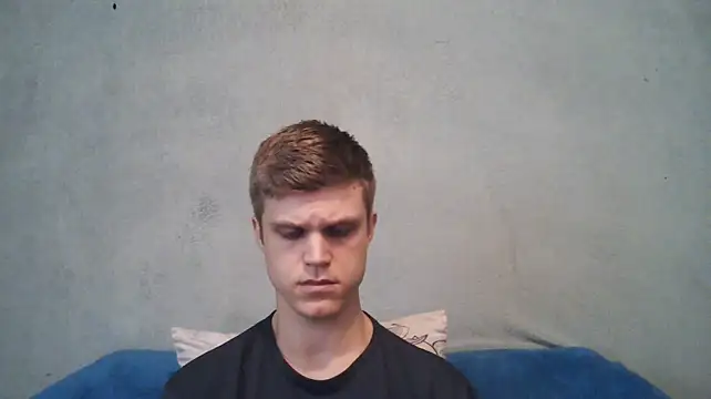 Show de NinhoMorango na webcam