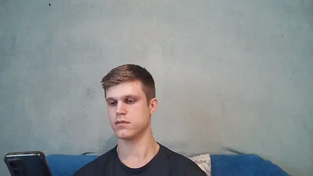 Show de NinhoMorango na webcam
