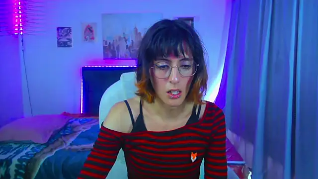 goth_minerva Webcam show
