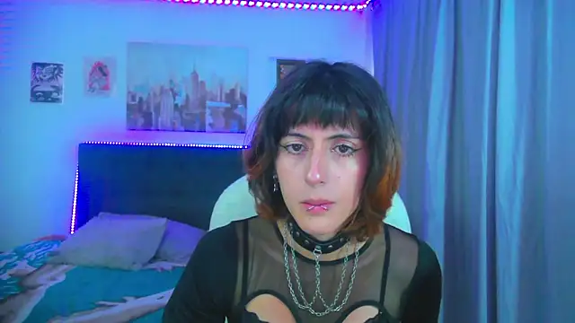goth_minerva Show in webcam