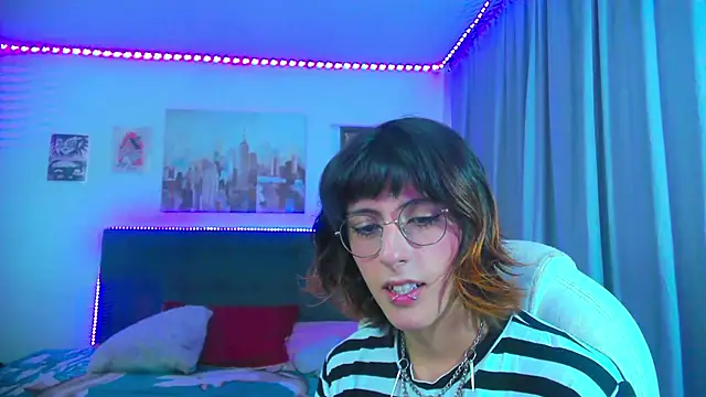 عرض كام goth_minerva