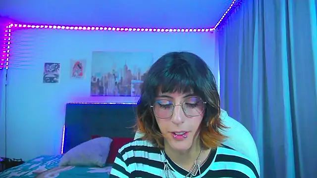 عرض كام goth_minerva
