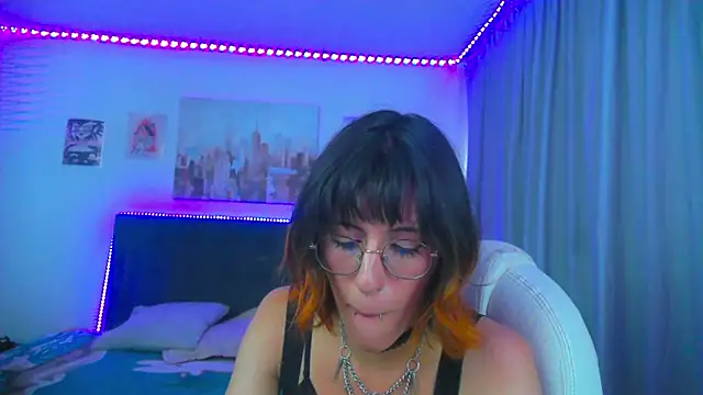 goth_minerva – Kamerová šou