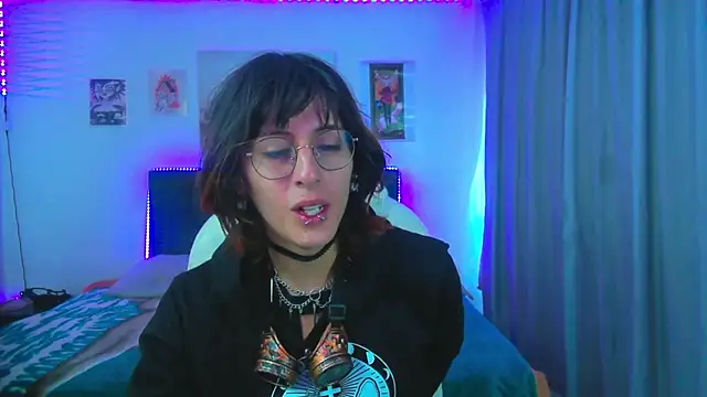 goth_minerva: вебкам-шоу