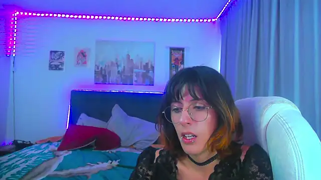 goth_minerva's Webcam Show