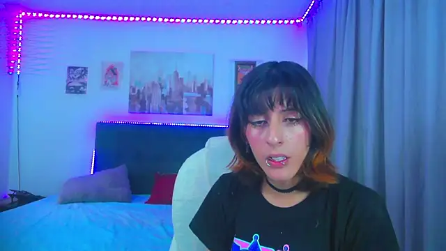 goth_minerva Show in webcam