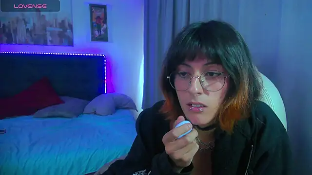goth_minerva Webcamshow