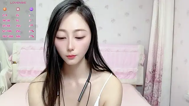 anjila888 Show Webcam