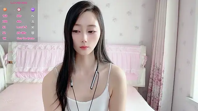 anjila888 Show Webcam