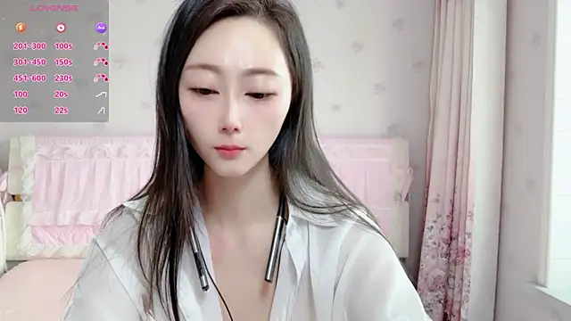 anjila888 网络视讯表演