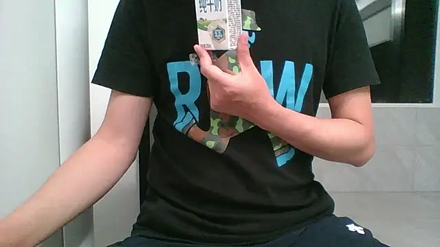 nole_china7 Show in webcam