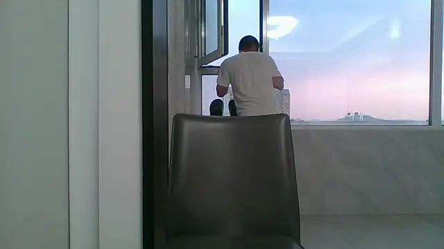 nole_china7 Show in webcam