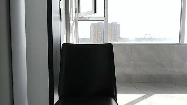 nole_china7 Show in webcam