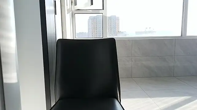 nole_china7 Show in webcam