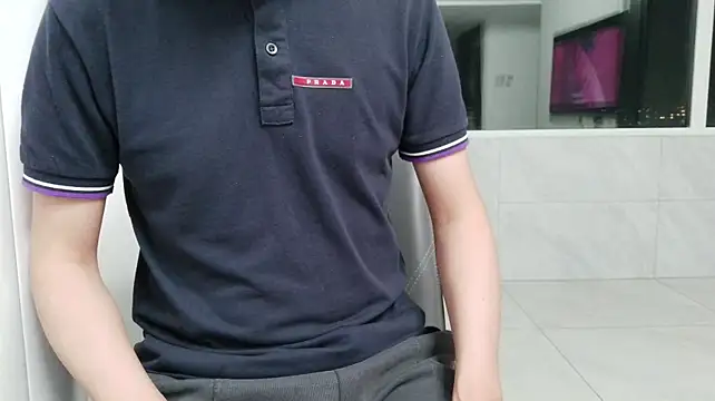 nole_china7 Show in webcam