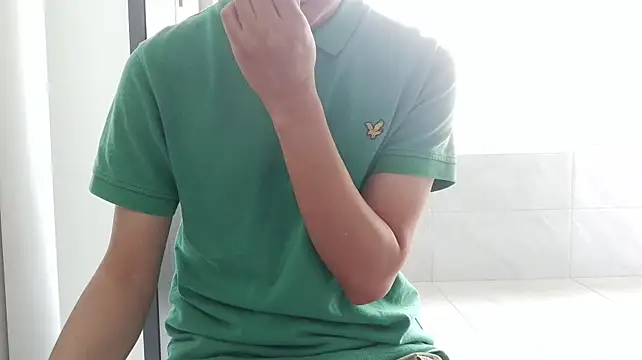 nole_china7 Show in webcam