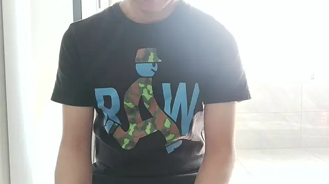 nole_china7 Show in webcam
