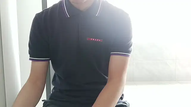 nole_china7 Show in webcam