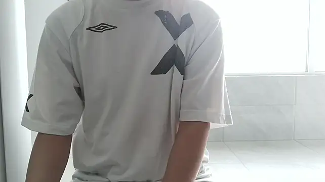 nole_china7 Show in webcam