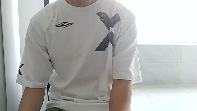 nole_china7n Webbikameraesitys