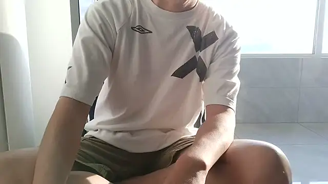 הופעת וובקאם של nole_china7