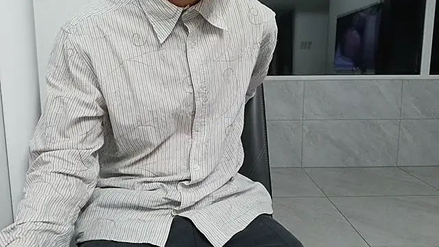nole_china7 Show in webcam