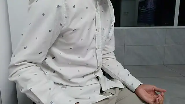 nole_china7 Show in webcam