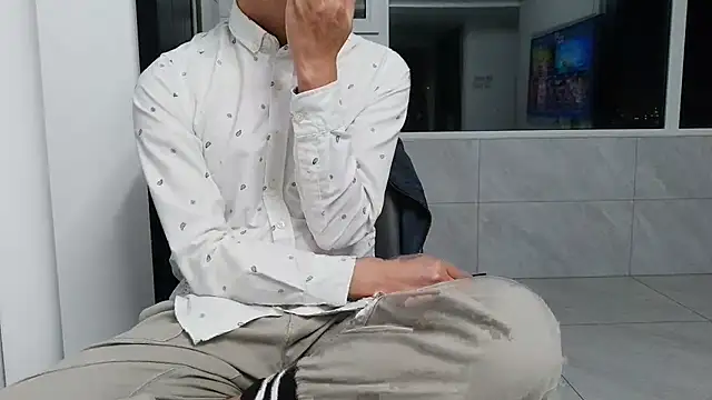 nole_china7 Show in webcam