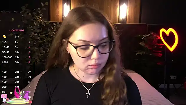 LuxSopphia's Live XXX Chat