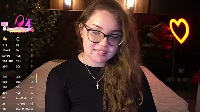 LuxSopphia's Live XXX Chat