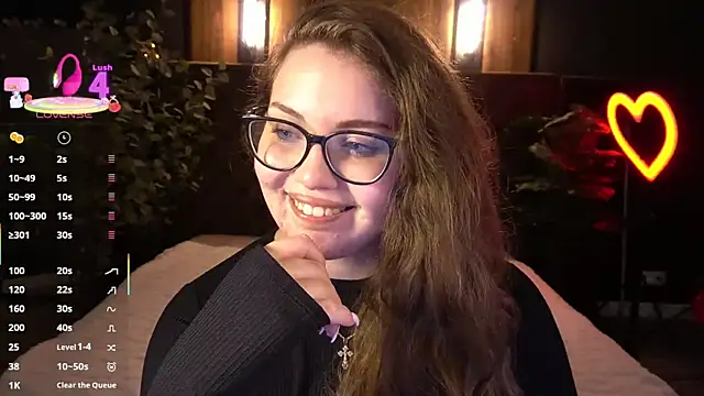 LuxSopphian Live XXX chat