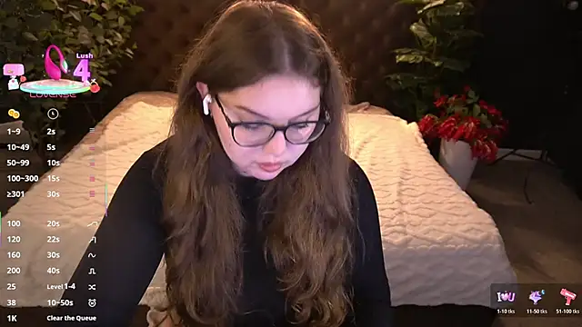 LuxSopphian Live XXX chat