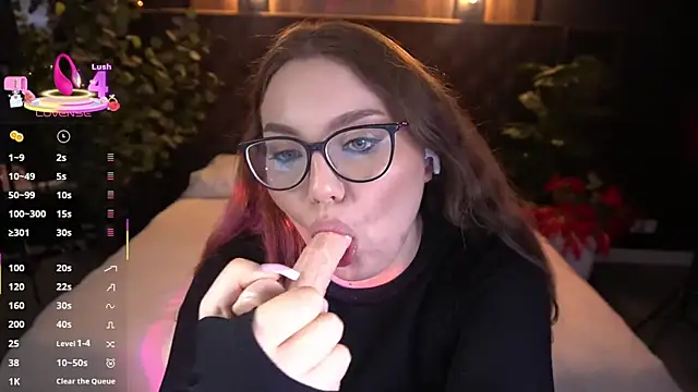 LuxSopphia's Live XXX Chat