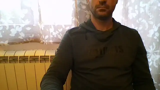 playman83 网络视讯表演
