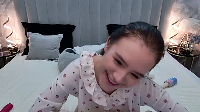 Živý XXX chat CarolineTenders