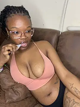 YummyMelanin117 লাইভ XXX চ্যাট