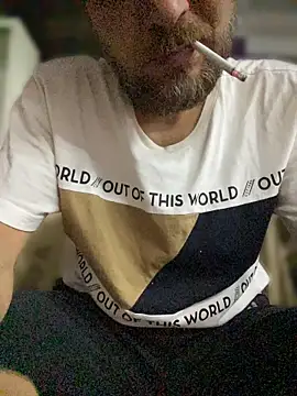عرض كام giyasbvnghkgkfk