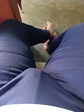 Playbo100's Webcam Show