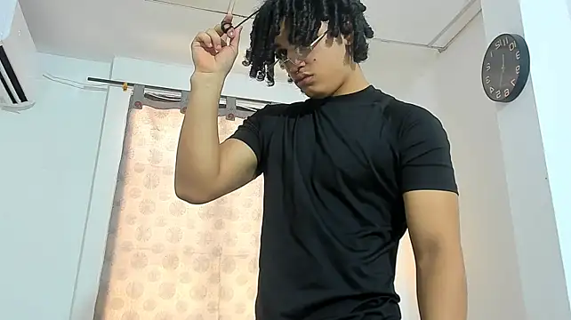 samxx_muscle Webcamshow